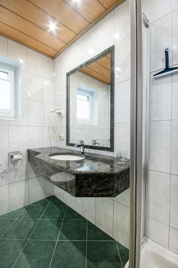 Apartpension Kappacher Kaprun Buitenkant foto